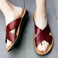 ราคา รองเท้าแตะผู้ชาย ระบายอากาศ ใส่กลางแจ้งได้ รองเท้าแตะชายหาดลำลอง กันลื่น ระงับกลิ่นกาย พื้นนุ่ม ใส่สบาย รองเท้า ผ้าใบ ผู้ชาย หนัง pu เซฟตี้ ที่ แข็งแรง มาก ๆ ใส่ ไปเที่ยว เมกา แต (1735176140842042782)