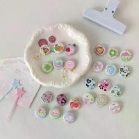ราคา (ร้อนแรง) เข็มกลัดขนาด 25 มม. ชุด 6 ชิ้น เข็มกลัดการ์ตูนน่ารักแบบมินิ ทำเองได้ ชุดตกแต่งสมุดบันทึก/ไดอารี่ เข็มโลหะรูปหัวใจหวาน สำหรับติดกระเป๋าเป้และเข็มปกเสื้อ (1735310471411107370)