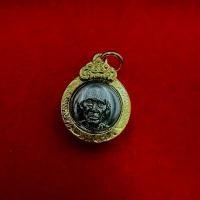 ราคา แท้+++ เหรียญ เม็ดกระดุมเล็กหลวงพ่อรวยวัดตะโกหลวงพ่อรวยวัดตะโกพร้อมปลุกเสกแล้วเรียบร้อยพระแท้(พร้อมเลี่ยมกรอบทองสูตร (1732431168781322031)