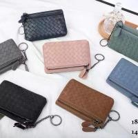 ราคา กระเป๋าสตางค์ใบเล็ก สานสุดเก๋ พกง่าย ใช้สะดวก ขนาดกะทัดรัด 14×9 cm แต่ใส่ของได้ครบทั้งเงิน เหรียญ และบัตร (1732841564866577437)
