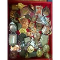 ราคา พระบ้านชุด 2 หน้ารวม เกจิ เหรียญ พระผง เครื่องราง สวยๆบ้านๆ (1733629413942265021)