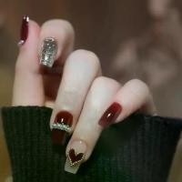 ราคา เล็บปลอมสำเร็จรูปยาว เล็บปลอม pvc เล็บปลอม Pure Hand Phototherapy Wear Nail ไวน์แดง Love Wear Nail ขายส่งผลิตภัณฑ์สำเร็จรูป แผ่นแปะเล็บที่นำกลับมาใช้ใหม่ (1733980820619691435)