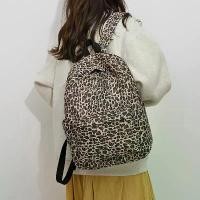 ราคา เป้สะพายหลังกระเป๋าเป้ผ้าแคนวาสสไตล์เกาหลีใหม่สำหรับผู้ชายและผู้หญิง, กระเป๋านักเรียน, กระเป๋าเป้พิมพ์ลายสไตล์มหาวิทยาลัยสำหรับการเดินทางกลางแจ้งและจัดเก็บสิ่งของเป๋า เป้ (1734725538726380851)