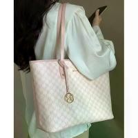 ราคา กระเป๋าสะพายข้าง ขนาดใหญ่ จุของได้เยอะ หนัง PU กระเป๋าสะพายไหล่ สไตล์เกาหลี เป้ ใบ ใหญ่ (1734517572094756403)