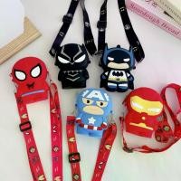 ราคา กระเป๋าสะพายข้างเด็ก มาใหม่ กระเป๋าสะพายข้าง ดีไซน์หล่อ วัสดุซิลิโคน มีสไปเดอร์แมน แบล็คแพนเธอร์ และแบทแมน เหมาะสำหรับเด็ก กระเป๋าใส่เหรียญ กระเป๋า เด็ก น่ารัก อนุบาล ဂ ျ ေ ာ ီ เป้ (173483954338159192