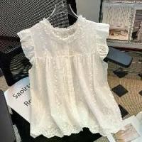 ราคา เสื้อท็อป ลูกไม้ฝรั่งเศส ลูกไม้ ฝรั่งเศส คอกลม แขนกระพือปีกเล็ก สำหรับผู้หญิง ฤดูร้อน 2025 ดีไซน์สวย เสื้อตุ๊กตาแขนกุด สไตล์ใหม่ (1734501306118473470)