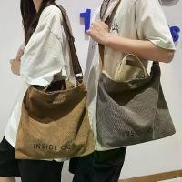ราคา กระเป๋าสะพายผ้าแคนวาสผู้ชาย 5 สี แฟชั่นเกาหลี ความจุขนาดใหญ่ Ins ญี่ปุ่น เรียบง่าย กระเป๋าสะพายข้าง กระเป๋าสะพายข้าง (1734559870175380757)