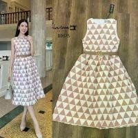 ราคา code : D0575 เดรสแขนกุดกระโปรงทรงบาน งานป้าย Showroom (1734625100360352773)