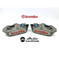 ราคา ปั้ม BREMBO M4 108mm. / 100mm. (ราคาต่อคู่) สีเทา/ดำ โลโก้แดง ปั้มแต่ง เบรมโบ้ แท้ 100% (1734802540581914436)