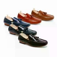 ราคา BROWN STONE Tassel Loafer Collection (1732315162776995733)