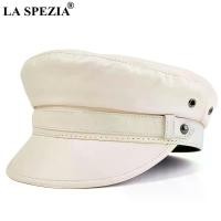 ราคา 【lMi】 LA SPEZIA หมวกหนังสีขาว สไตล์พังก์ร็อก/หมวกทหาร สำหรับผู้ชายและผู้หญิง หมวกหนังแท้ เหมาะสำหรับขี่มอเตอร์ไซค์ มีสีน้ำตาลและสีดำ หมวกกัปตัน/หมวกเรือนเดินทะเล (1735016542539515511)