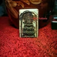 ราคา พระสมเด็จวัดระฆัง พิมพ์ยอดขุนพล ฐานสิงห์ 3 ชั้น หลังเรียบ “ เนื้อเขียวก้านมะลิอ่องลงรักดำ (สมเด็จพุฒาจารย์โต พรหมรังสี) พิเสส ถวายร.๔ร.ศ.๘๔” (ร.ศ.๘๔ = พ.ศ.๒๔๐๘)Phra Somdej Wat Ra (1735522229371373453)