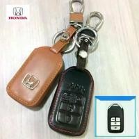 ราคา ซองหนังแท้ ใส่กุญแจรีโมทรถยนต์ รุ่นหนังนิ่มโลโก้ H-เงิน All New Honda Accord,Civic,city ehev 2016-26 Smart Key 4 ปุ่ม (1735505028287857760)