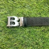 ราคา ❆เข็มขัดผู้ชายหนังแท้ หัวเข็มขัดอัตโนมัติ แฟชั่น ตัวอักษร B เงิน #B01☂ (1735292917017183975)