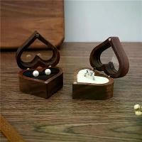 ราคา กล่องแหวนไม้โอ๊ค ทรงหัวใจ เหมาะสำหรับคำขอหมั้นและงานแต่งงาน ที่ใส่แหวน กล่องเก็บเครื่องประดับ กล่อง ใส่ เครื่อง สําอางค์ ล็ก ตะกร้า พลาสติก ไม้ แขวน ชุด ชั้น ใน หนีบ ผ้า ที่ สแตน (1734822195225527809)