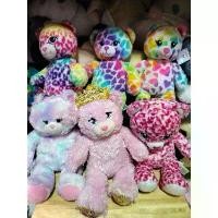 ราคา ตุ๊กตาหมีแสนน่ารัก Rainbow Friend Bear จากแบรนด์ BUILD-A-BEAR WORKSHOP สีสันลวดลายสะดุดตา (1733385315964585690)