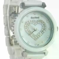 ราคา Daybird นาฬิกาข้อมือผู้หญิง สายเซรามิค hearts crystal คําแนะนําการขายที่ร้อนแรงในเดือนนี้ (1735406890611082620)