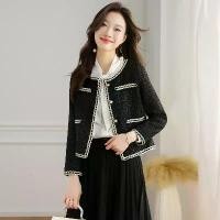 ราคา Real shot of women's short coat 2026 spring/autumn elegant black slim-fit commuter top (1734666832086926358)