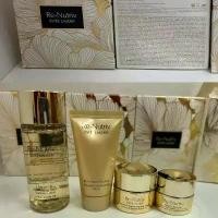 ราคา Estee Lauder Re Nutriv Luxe Sample Set (Cleanser 30ml + Lotion 50ml + Eye Cream 7ml + Cream 15ml) (1735541281640974240)