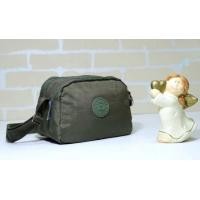 ราคา ส่งฟรี LK กระเป๋าผ้าร่มกันน้ำ สไตล์คิปลิงค์ สปอร์ตดีไซด์ ทรงนอน แบบสะพายข้าง มาพร้อมซิปสี 3 ซิป ขนาดยาว 7นิ้ว (943384135)