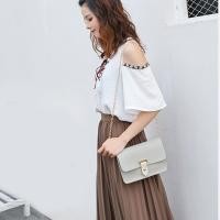 ราคา miumiubagshopกระเป๋าสะพายข้างสายโซ่น่ารักสไตล์คุณหนู MI705 (1396354045)