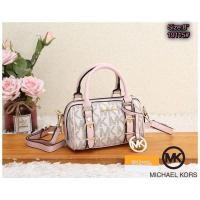 ราคา MICHAEL KORS กระเป๋าถือ กระเป๋าสะพาย ขนาด 8 นิ้ว ส่งฟรี บริการเก็บเงินปลายทาง (1312316960)