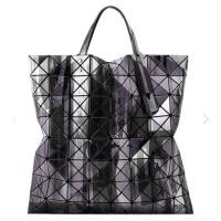 ราคา BaoBao GRAVITY PAINT 8 8 บล็อค ของแท้จาก Shop Baobao issey miyake (1611098466)
