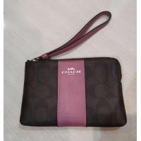 ราคา coach แท้ 100 คล้องมือสีหวาน SMALL WRISTLET (520788687)