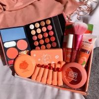 ราคา เครื่องสำอางค์ Peach gift set เซตพีชๆจัดเต็มด้วยเครื่องสำอางสุดน่ารัก 12psc (1415644682)