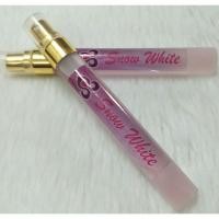 ราคา น้ำหอมฉีดตัว กลิ่นสโนไวท์ ฺSnow white เซต 2ขวด แถมฟรีลิป 1 แท่ง 79บาท (397824326)