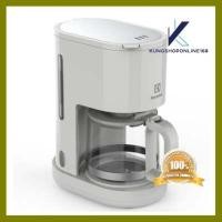 ราคา Cool สุดๆ Electrolux E2CM1 200W เครื่องชงกาแฟ กำลังไฟ 1 000 วัตต์ สีขาว ของดีมีคุณภาพ (9073893252)