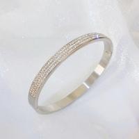 ราคา OYJR กำไลเพชรไม่ลอก กำไลสแตนเลสแท้ กำไลข้อมือ หญิง สวยๆ (16915987430)