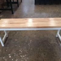 ราคา เก้าอี้หัวโล้นยาวขาเหล็ก ขนาด35 120 45cm (3133028339)