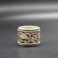 ราคา แหวนนิ้วโป้งเงินทิเบตเพื่อของปลอมของโบราณ มังกรและฟีนิกซ์เล่นกับลูกปัด แหวนสไตล์ย้อนยุคสไตล์ชาติ (13041917715)