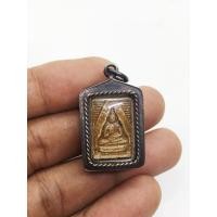 ราคา พระผงของขวัญ วัดปากน้ำรุ่นแรก หลวงพ่อสด วัดปากน้ำภาษีเจริญ พร้อมเลี่ยมกรอบเงินเก่า Phra Powder Khwan Luang Phor Sod (11415811694)