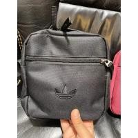 ราคา พร้อมส่ง กระเป๋าAdidas กระเป๋าสะพายข้างสำหรับผู้ชายและผู้หญิง (13312000780)