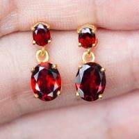 ราคา ต่างหูพลอยโกเมนจันทบุรี Garnet เรือนเงินแท้92 5 ชุบทอง พลอยสีแดงอมน้ำตาล เนื้อใส พลอยแท้บ่อ จันทบุรี (15405492366)