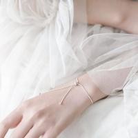 ราคา earika earrings simple stripe bracelet สร้อยข้อมือลายเรียบแบบรูดเงินแท้ ปรับขนาดได้ เหมาะสำหรับคนแพ้ง่าย (18195250588)