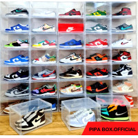 ราคา 1กล่อง กล่องพลาสติกใส กล่องรองเท้าฝาข้าง กล่องจัดเก็บรองเท้า กล่องรองเท้าแบบแข็ง กล่องใส่รองเท้าพลาสติกแข็ง กล่องรองเท้าสีใส (18280752625)