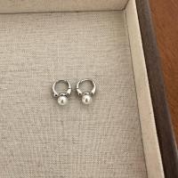 ราคา Suwann na shop ต่างหู ต่างหูเงินแท้ ต่างหูห่วง ห่วงมุก สีเงิน ทอง (17935188139)