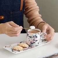 ราคา พร้อมส่ง ins แก้วกาแฟ ชุดของขวัญ ถ้วยกาแฟ แก้วเซรามิก แก้วลายดอกไม้ พร้อมจานรองและช้อนสีทอง แก้ว แก้วน้ำ แก้วชา (12555439451)