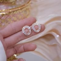 ราคา Yuki 14Kแฟชั่นบุคลิกภาพไม่สม่ำเสมอกระดุมวงกลมต่างหูสำหรับผู้หญิงAAA Zirconiaต่างหูแบบตุ้มเดียวงานแต่งงานจี้ (5887228104)