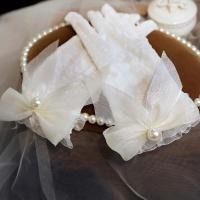 ราคา ปลอกแขนเจ้าสาว ถุงมืองานแต่ง ถุงมือเจ้าสาว ถุงมือลูกไม้ ถุงมือผู้หญิง ถุงมือกันหนาว ญ แฟชั่นสาวยืดยืดหยุ่นอุปกรณ์เสริมไข่มุกเจ้าสาว Mittens ถุงมือสีขาว Ruffle ลูกไม้โบว์ถุงมือ (7748947024)