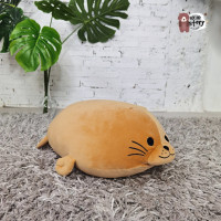 ราคา เก็บโค้ดลด10 ตุ๊กตาแมวน้ำอุ๋ง แนวโค้ง 50 ซม แนวตรง 18 นิ้ว มี 6 สี พร้อมส่งแล้วทุกวัน (7603773186)