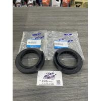 ราคา ยางรองสปริงโช๊คอัพหลัง mazda 3 คู่ละ ปี2003 2010 (9643354393)