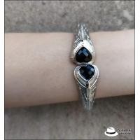 ราคา กำไลข้อมือผู้หญิง กำไลข้อมือคู่นิลหัวใจ กำไรนิลกาฬเหลี่ยมคู่ กำไลเงินนิลสามกษัตริย์ เลสข้อมือแท้ (7409916932)