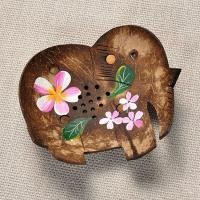 ราคา Coconut shell soap dish design ที่วางสบู่กะลาพระพร้าวเพ้นท์ลายดอกไม้ สบู่กะลามะพร้าว ที่วางสบู่ กะลามะพร้าว จานวางสบู่ก้อน วางสบู่ (4977852923)