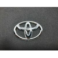 ราคา LOGO TOYOTA โลโก้ติดฝากระโปรงท้ายโตโยต้า LOGO TOYOTA ALTIS ปี2003 ขนาด10x7cm สินค้ามีรับประกัน (18824321872)