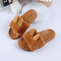 ราคา PiShops จัดส่งไวรองเท้าแตะแฟชั่นขนปุยแต่งหูกระต่าย รองเท้าแตะแบบสวมมีหูกระต่ายน่ารัก รองเท้าแตะผญพื้นหนาน้ำหนักเบาสวมใส่สบาย (17862162556)