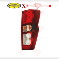 ราคา ไฟท้าย โคมไฟท้าย เบ้าดำ อีซูซุ ดีแม็ค สปาร์ค ปี 2020 ISUZU DMAX SPARK ตราเพชร ไดมอนด์ Diamond โคมแดง เสื้อไฟท้าย (16263076559)
